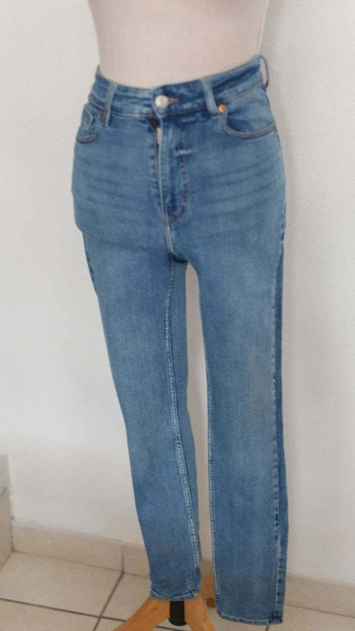 High-waisted skinny jeans H&M - Light denim blue - Size 36 - Very good condition – photo 2